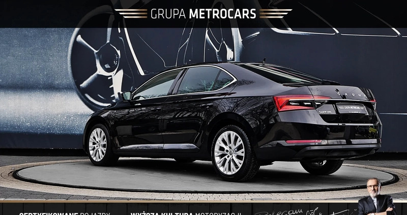 Skoda Superb cena 82899 przebieg: 189998, rok produkcji 2019 z Suchedniów małe 704